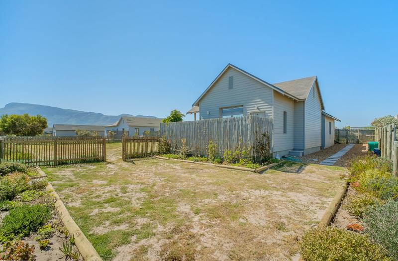 3 Bedroom Property for Sale in Lake Michelle Western Cape